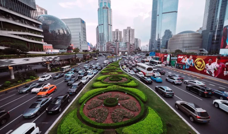 The Chinese trader actor on Washington Road to “Talk not official”

 Arabausa