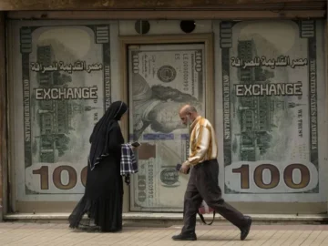 3 reasons for decline in the dollar in egypt

 Arabausa