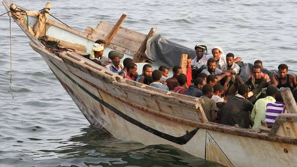 68 migrants were killed and tens were lost after a boat punched by Yemen's coast
Arabausa