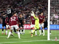 8 Goals in two games ... is Graham Potter under pressure with the West Ham?

 Arabausa