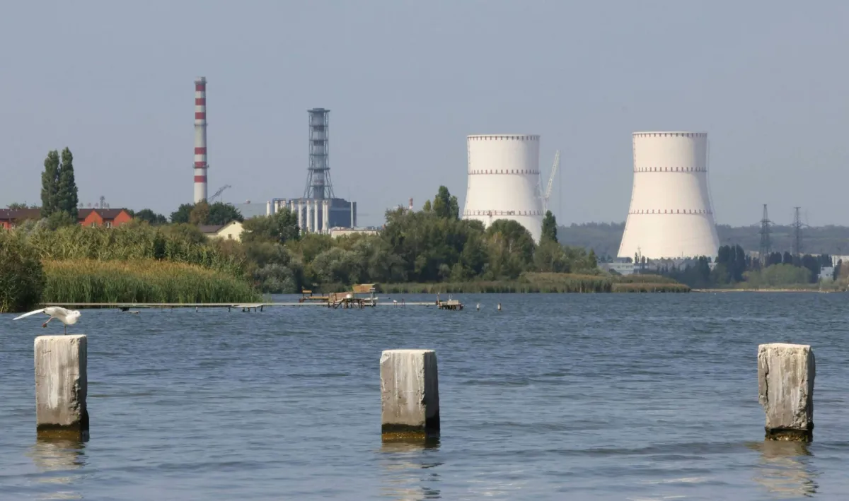 A fire broke at the nuclear station of Kursk in Russia
Arabausa