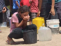 A rare and mortal disease that appears in Gaza after the Israel destroyed treatment plants destroyed water

 Arabausa