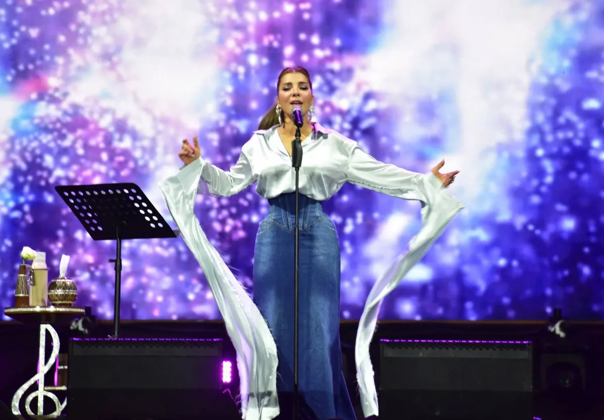 Asala Arele The album, "Al -Badea Tarat" to the festival al -alamein
Arabausa