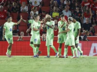 Barcelona to continue their launches ... and real to improve their performance ... and atletico to restore their balance

 Arabausa