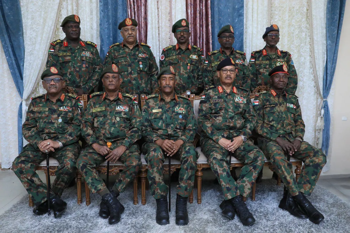 Between the routine and conflicts of the influence ... the test makes the leadership changes to width
Arabausa