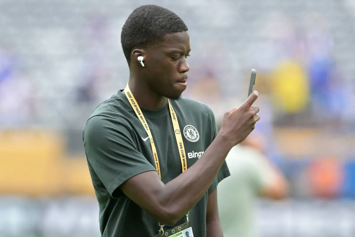 Chelsea Memado SAAR to the Strasbourg

 Arabausa