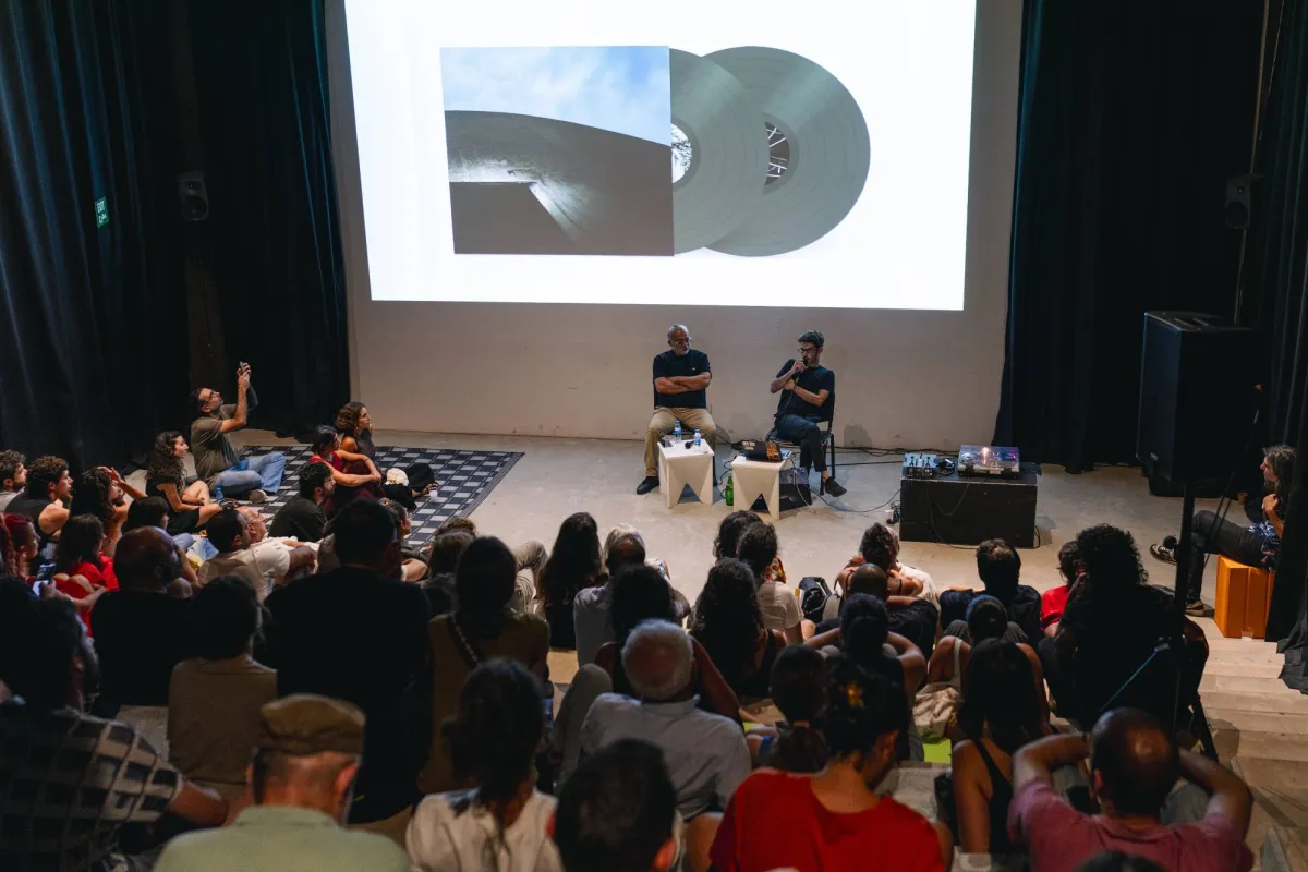 "Dome sessions" ... the story of an art you wake up the place and memory
Arabausa