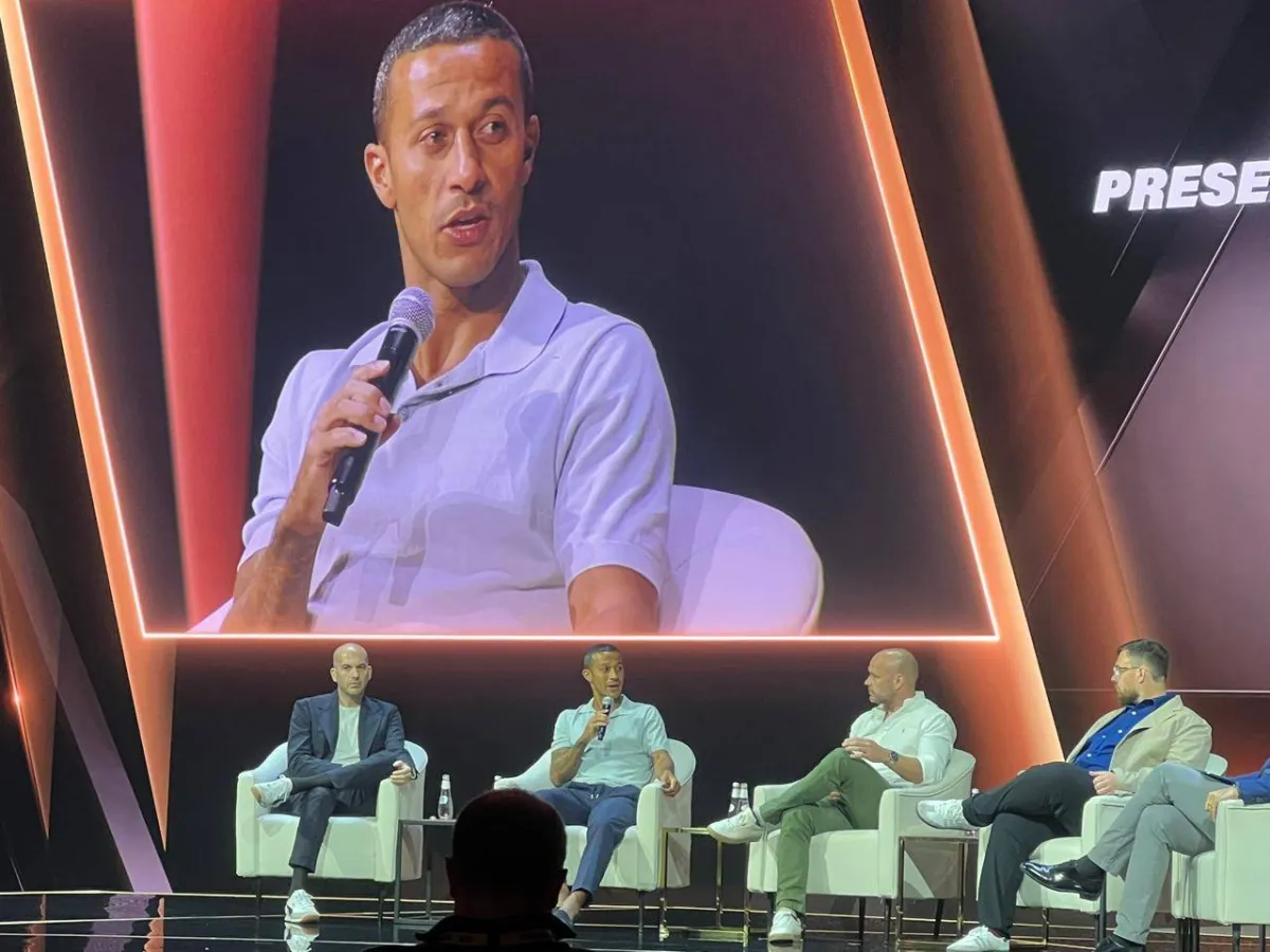 Facing ronaldo and messi needs a deep knowledge of technology
Arabausa