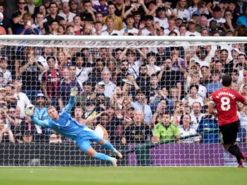 Fulham Thwarts United with drawing ... Everton shines at her new stage

 Arabausa