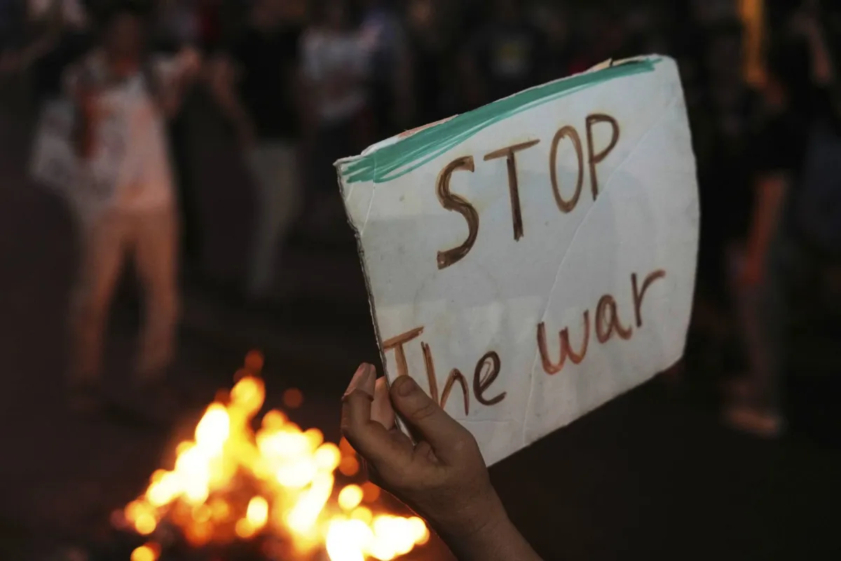 "Gaza 'occupation is stated by Israeli army, roads, and ostaces

 Arabausa