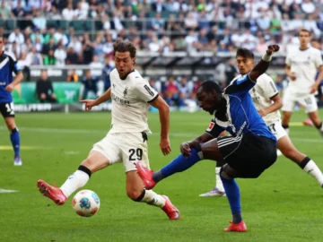Hamburg league his return to the chandelier after a 7-year-old absence

 Arabausa