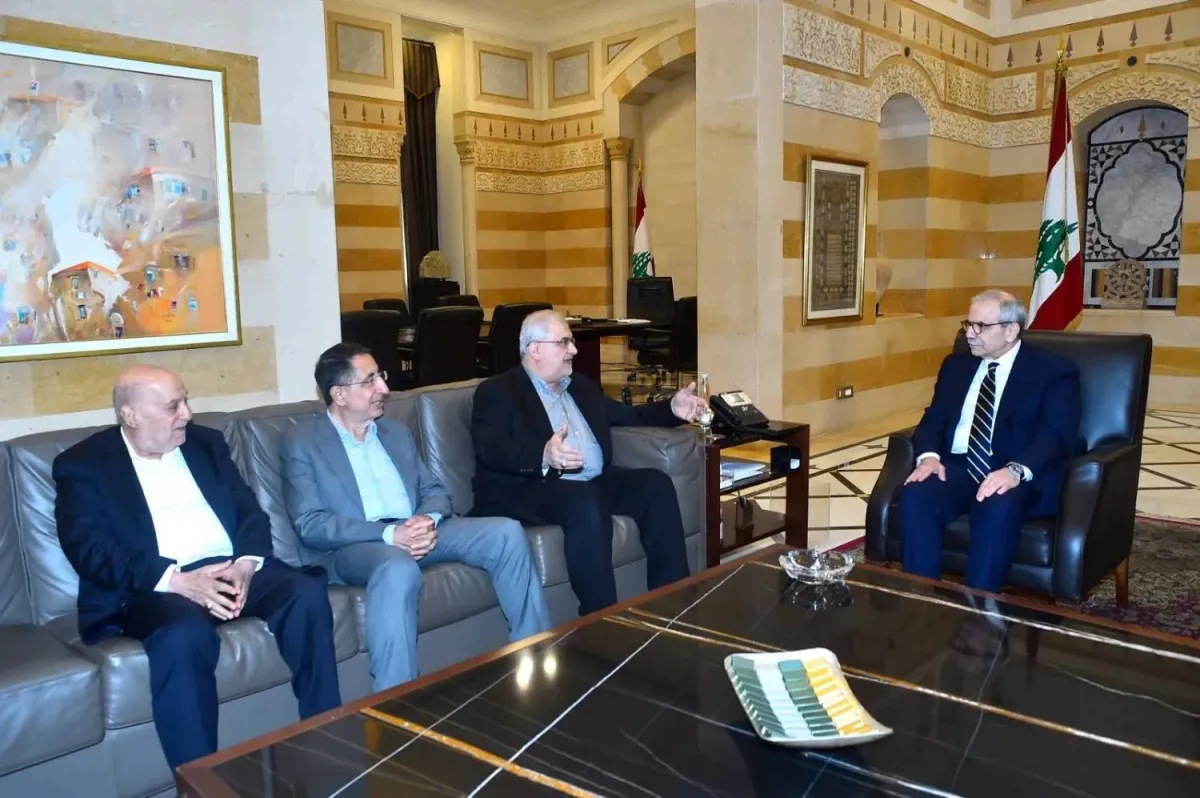 "Hezbollah" Center his arrow on peace and avoid confronting aouun
Arabausa