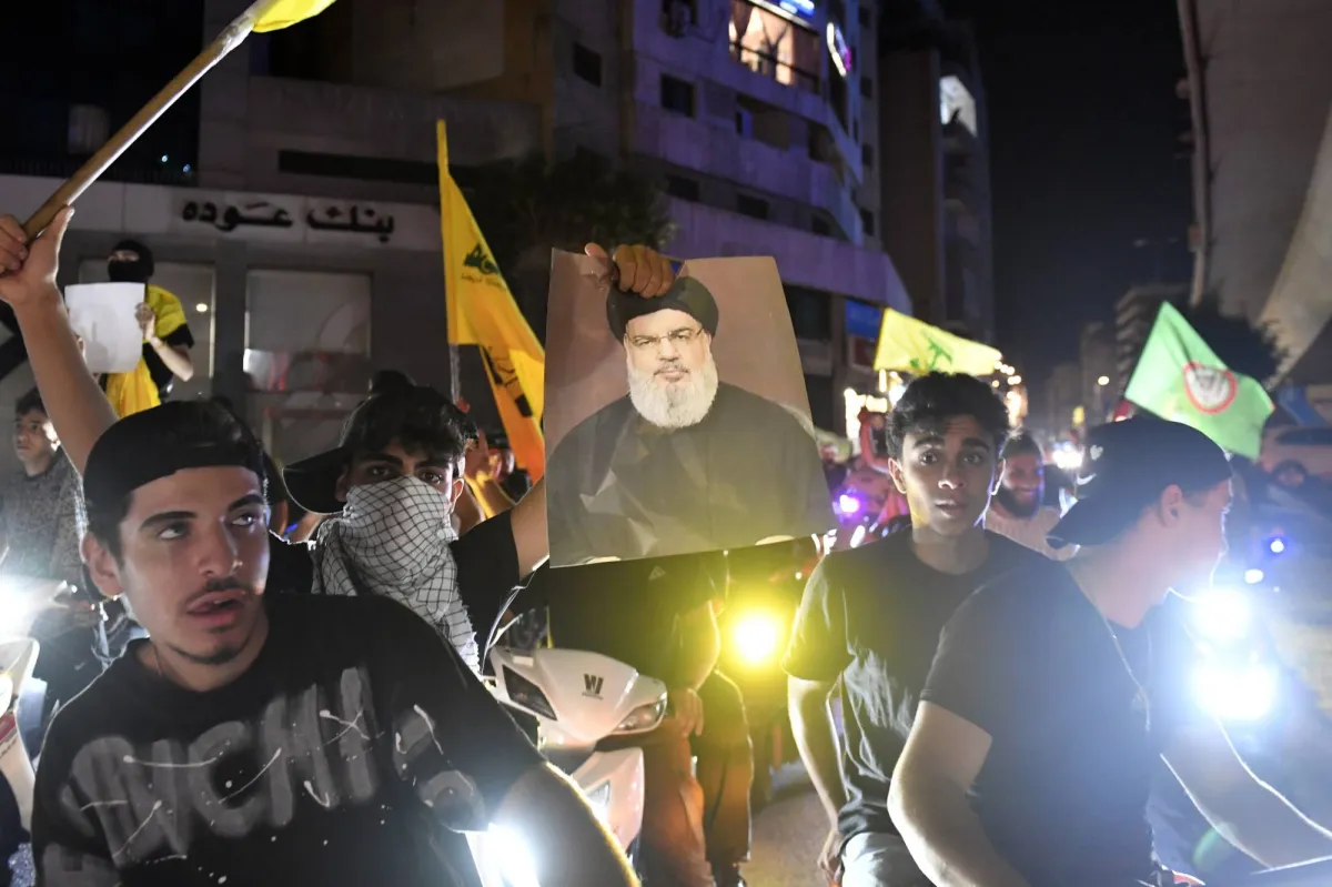 "Hezbollah" Contains score their positions ... and authority "on the waitria's attaining the exercise plan to withdraw weapons

 Arabausa