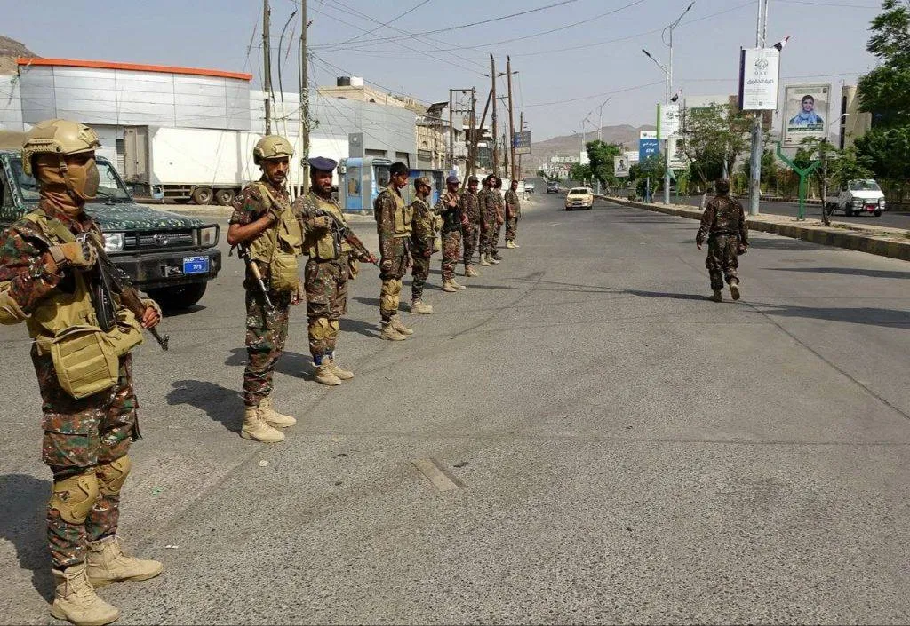 I houthis mobilizes their preventive devices to suppress the population in healthy
Arabausa