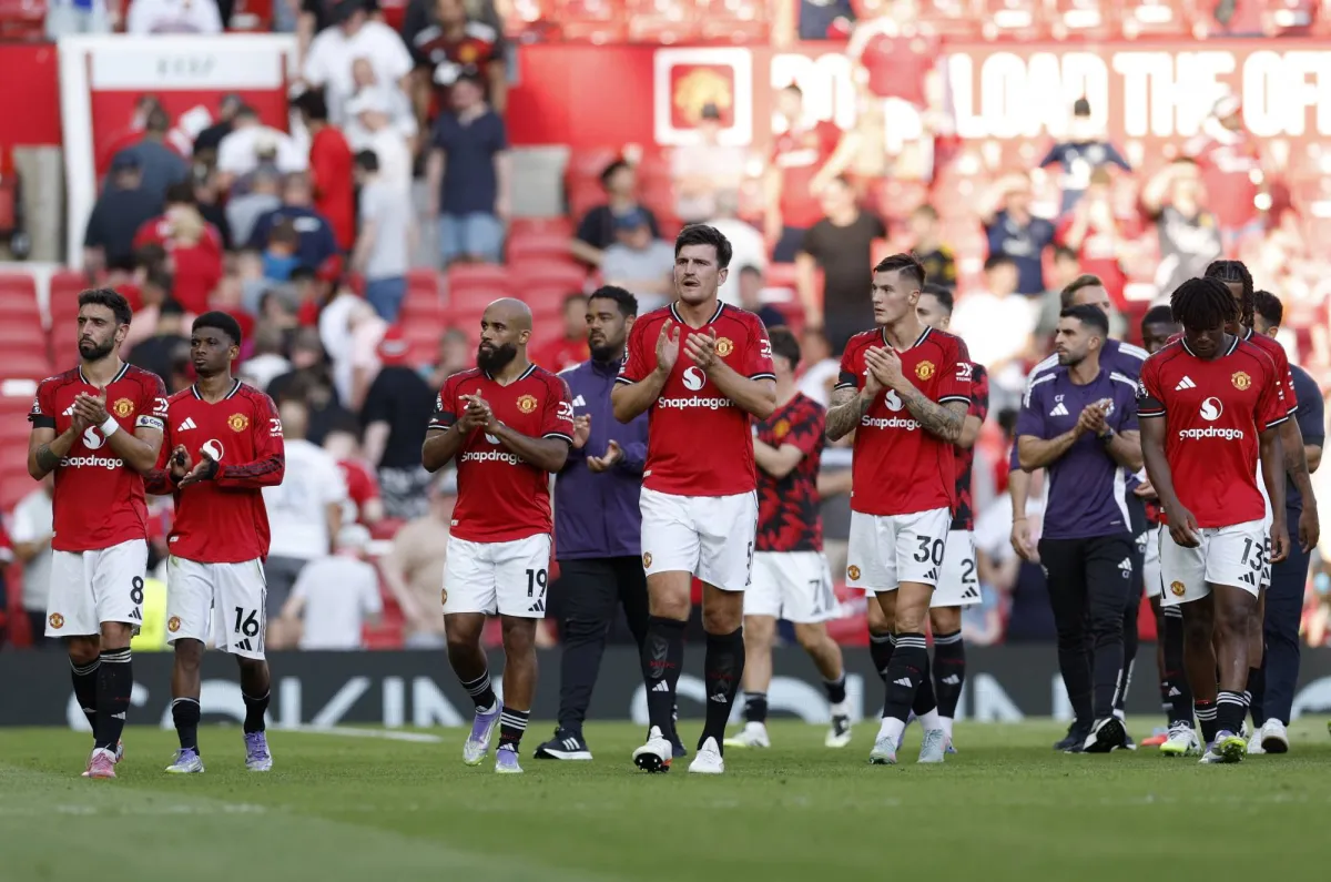 In spite of the loss ... Manchester United United signs of improving Arsenal
Arabausa