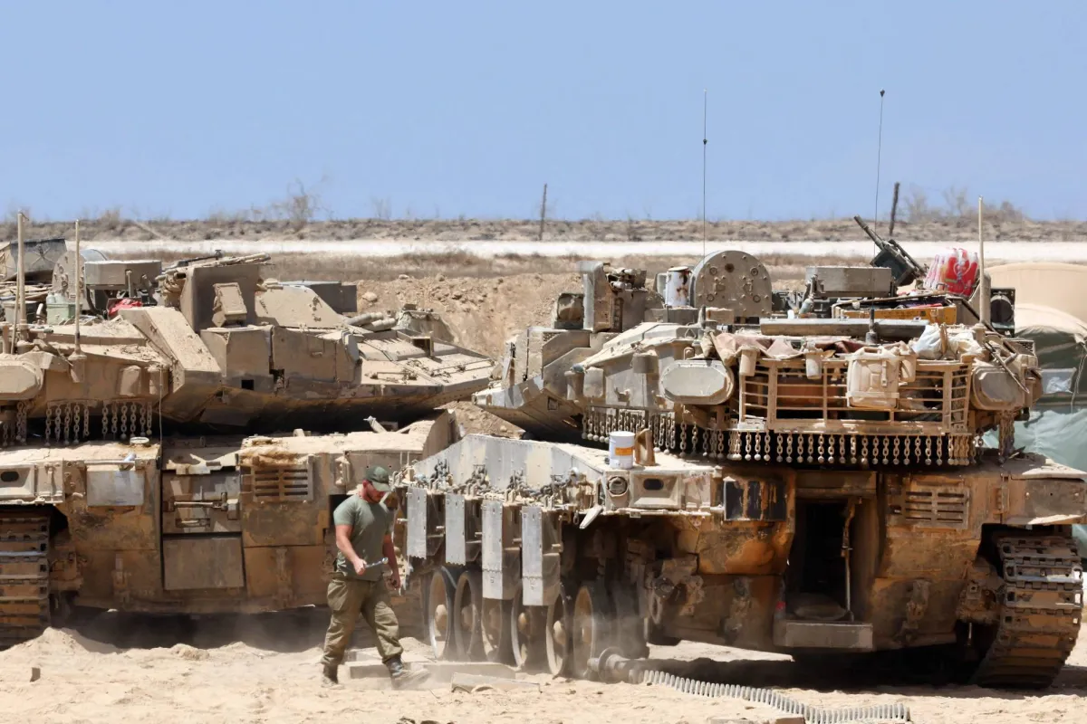 Israel army reduces its strengths in Gaza as a position against Netanyahu government policy
Arabausa
