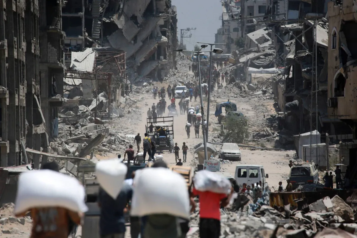 Israel continues their operations in Gaza and kill the aspect of the help

 Arabausa