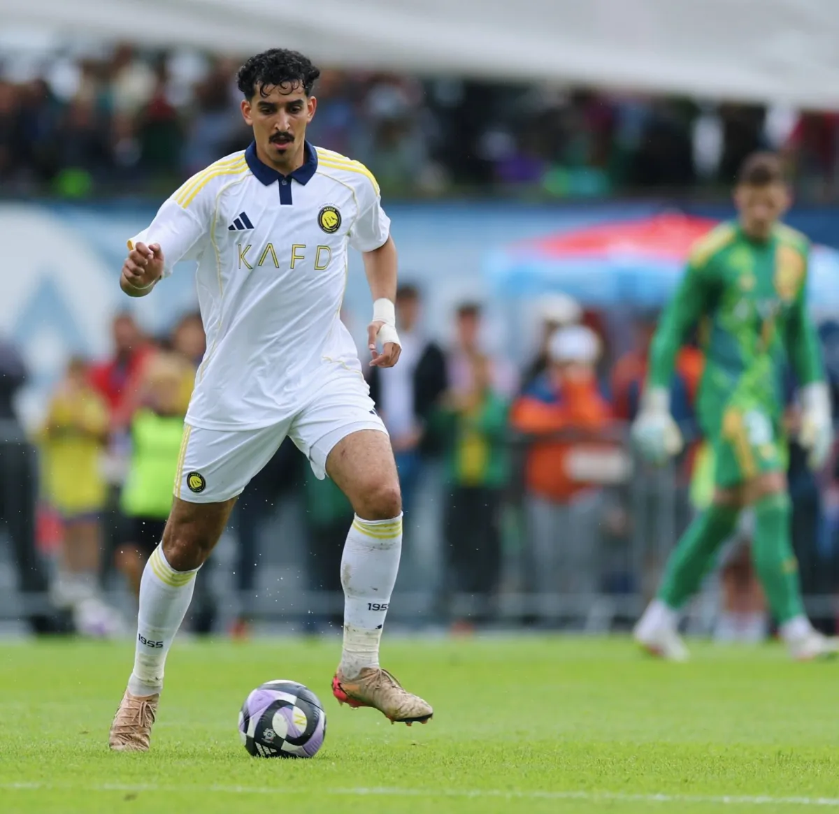 Local stars "Race Bet" in the Summer Saudi Mercato
Arabausa