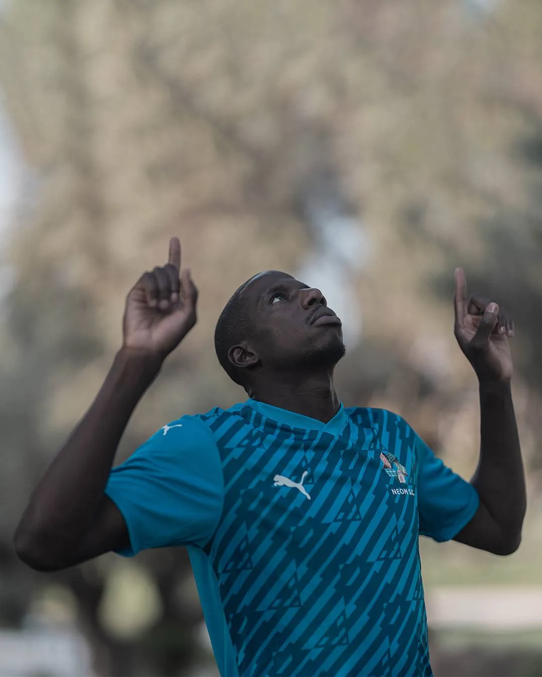 Neum contracts with the former Everston's Everston
Arabausa