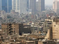 "PHONE packs" in the streets raises generalized controversy in Egypt

 Arabausa