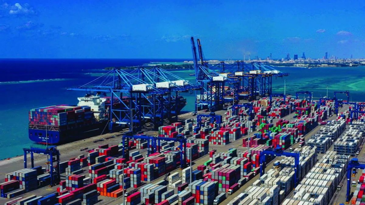 Saudi Arabia records a 5.8 billion dollar trade surplus in June

 Arabausa