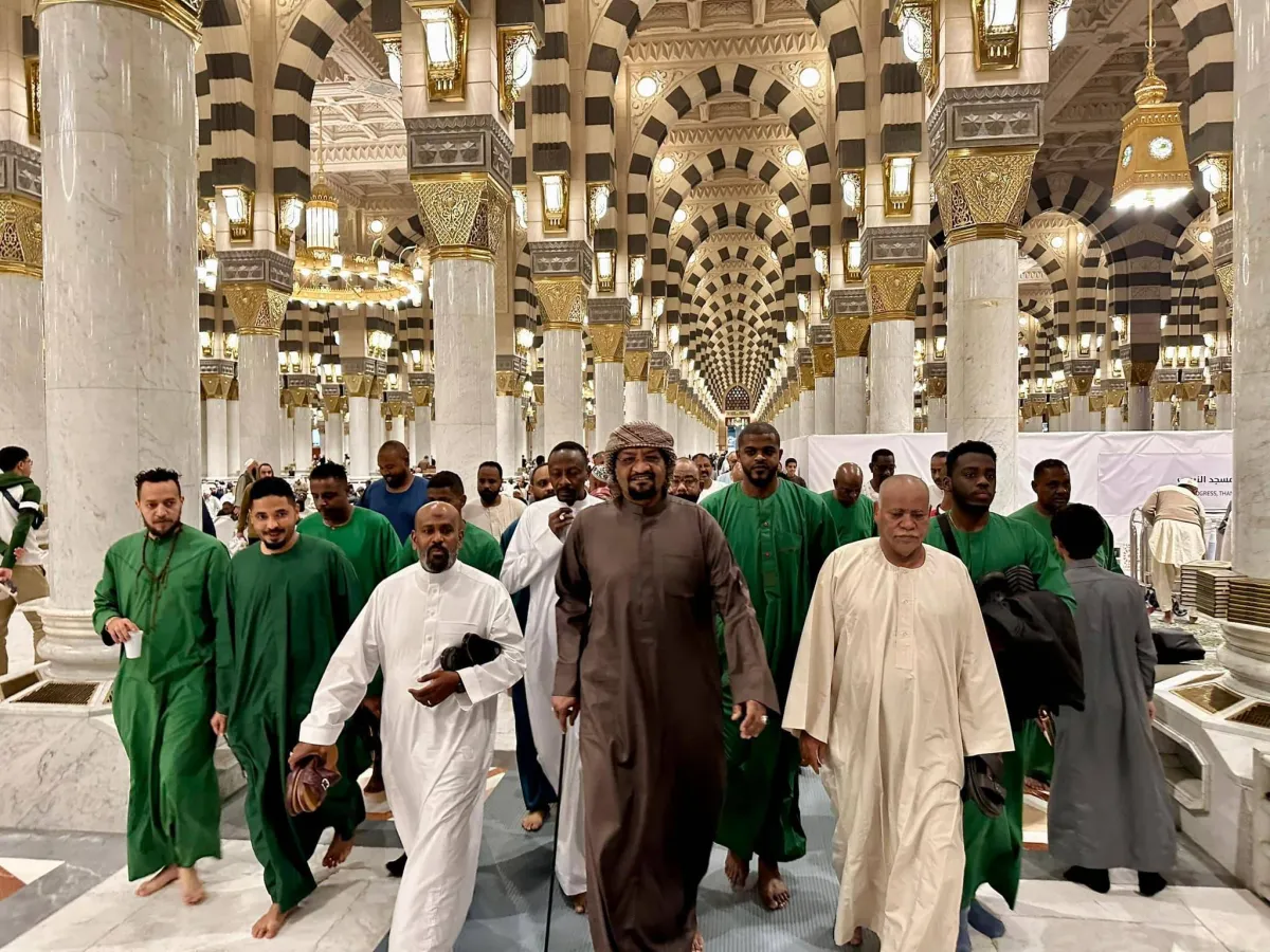 "Sheikh Monghh Al -AMIN" food thousands of hunger in Khartouum
Arabausa