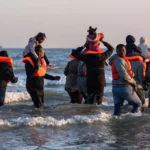 Suspicious offices that the profit of suffering of Moroccan immigrants that are not registered in France

 Arabausa