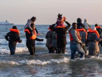 Suspicious offices that the profit of suffering of Moroccan immigrants that are not registered in France

 Arabausa