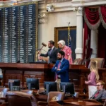 Texas Democrats go back ... and eyes in other states

 Arabausa