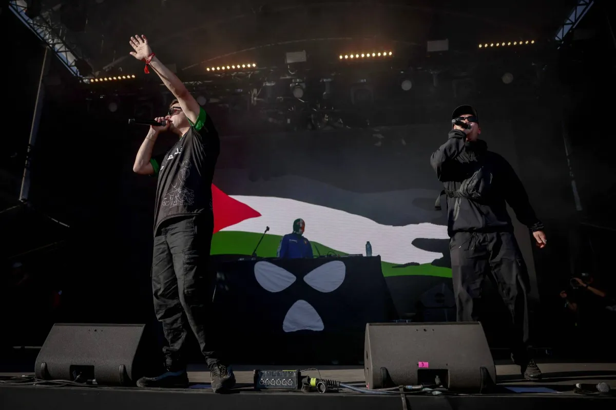 The band "nikap" of its criticism and songs again "free palestin"
Arabausa