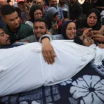 The dead and injury between them are waiting for help in Israeli races in Gaza

 Arabausa
