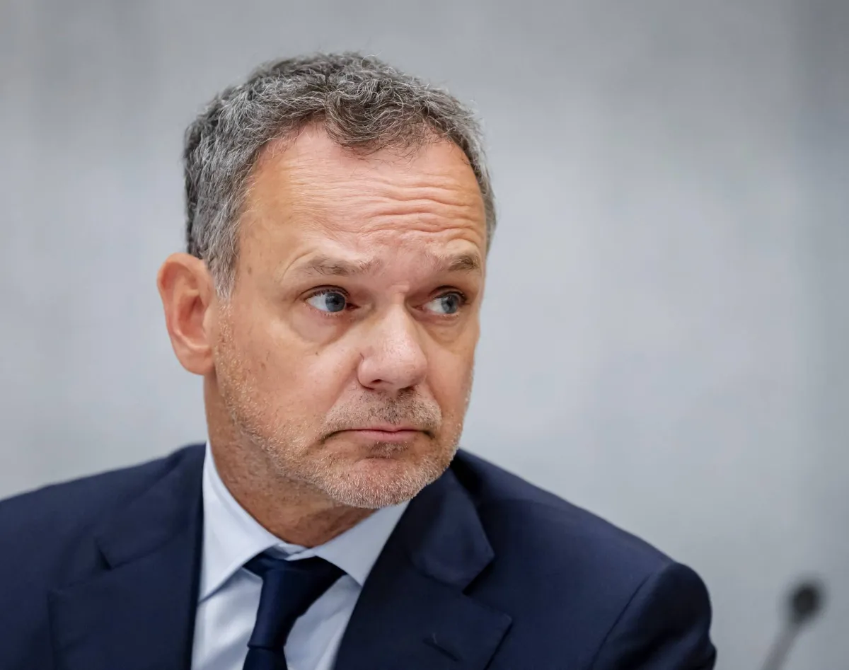 The defendant's ministeral minister after controversy on the squiders against israel
Arabausa