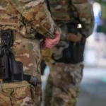 The national guard elements in Washington began to wear weapons

 Arabausa