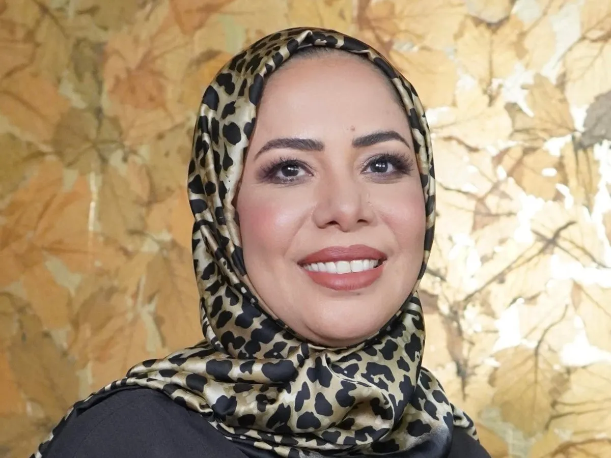 The translator negotiate the ghost of "the author" in many cases
Arabausa