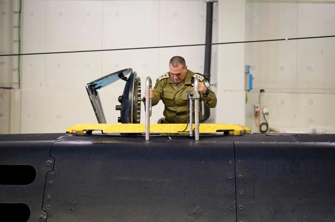 There is a gaza deal and must be accepted
Arabausa