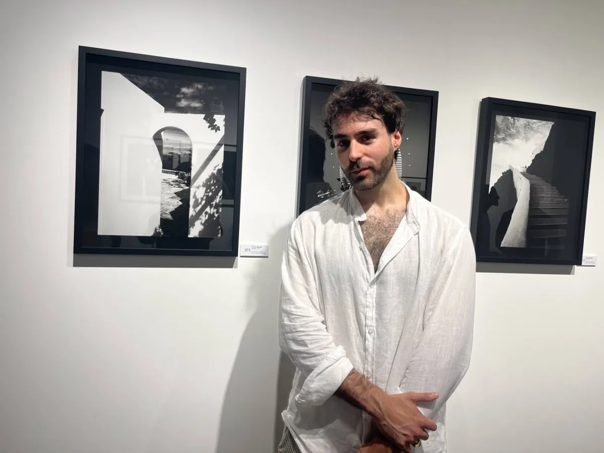 "Through the youth eyes" Tell the stories of a young and creative camera
Arabausa