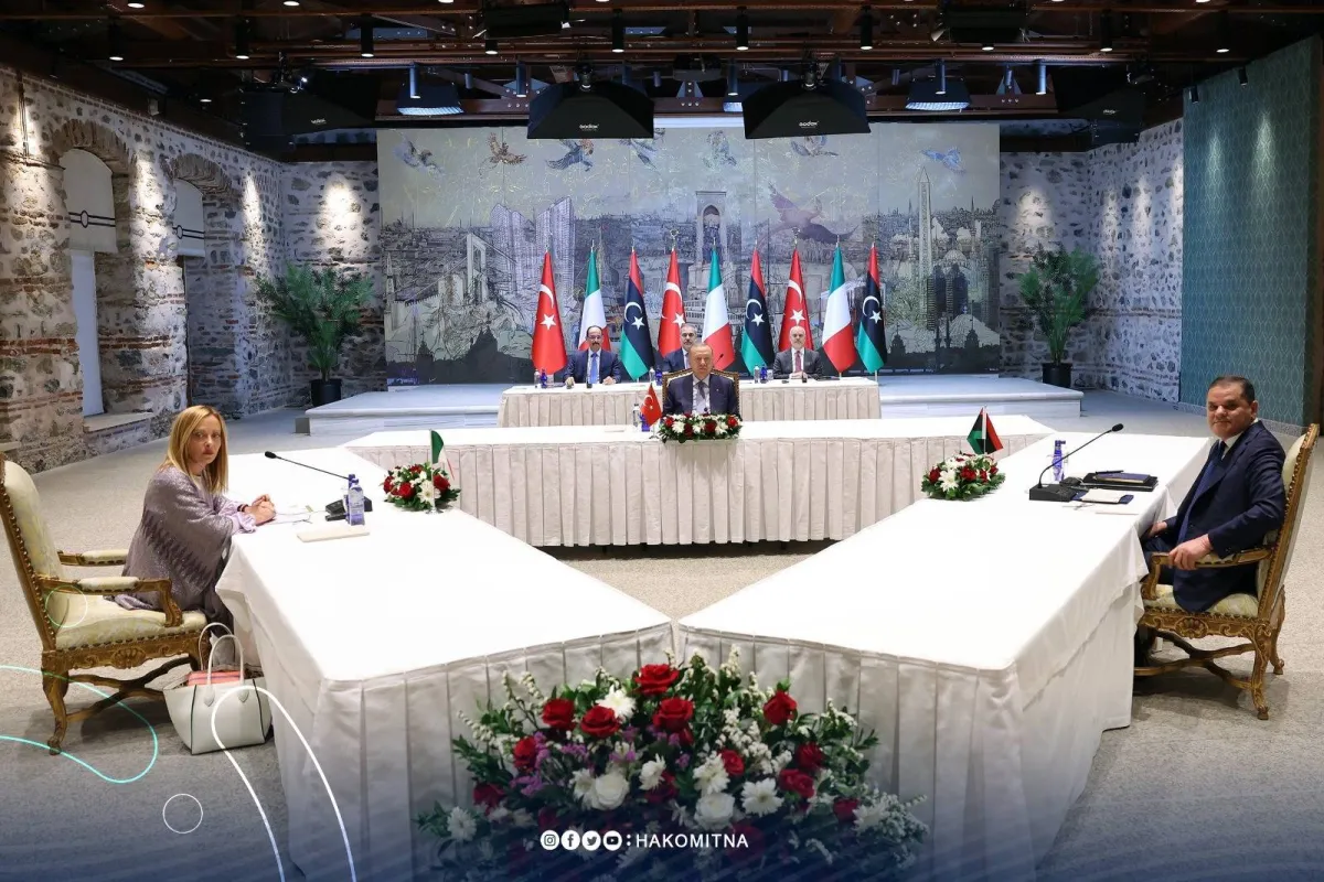 To the al -Dubaya hiring her meeting with erodogan and melons to prevent their government to take off power?
Arabausa