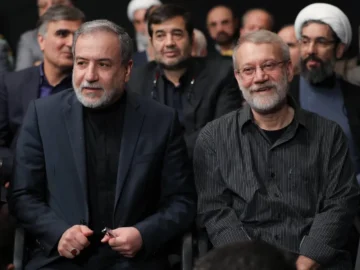 War is not more ... and resistance is the Iran's balance

 Arabausa