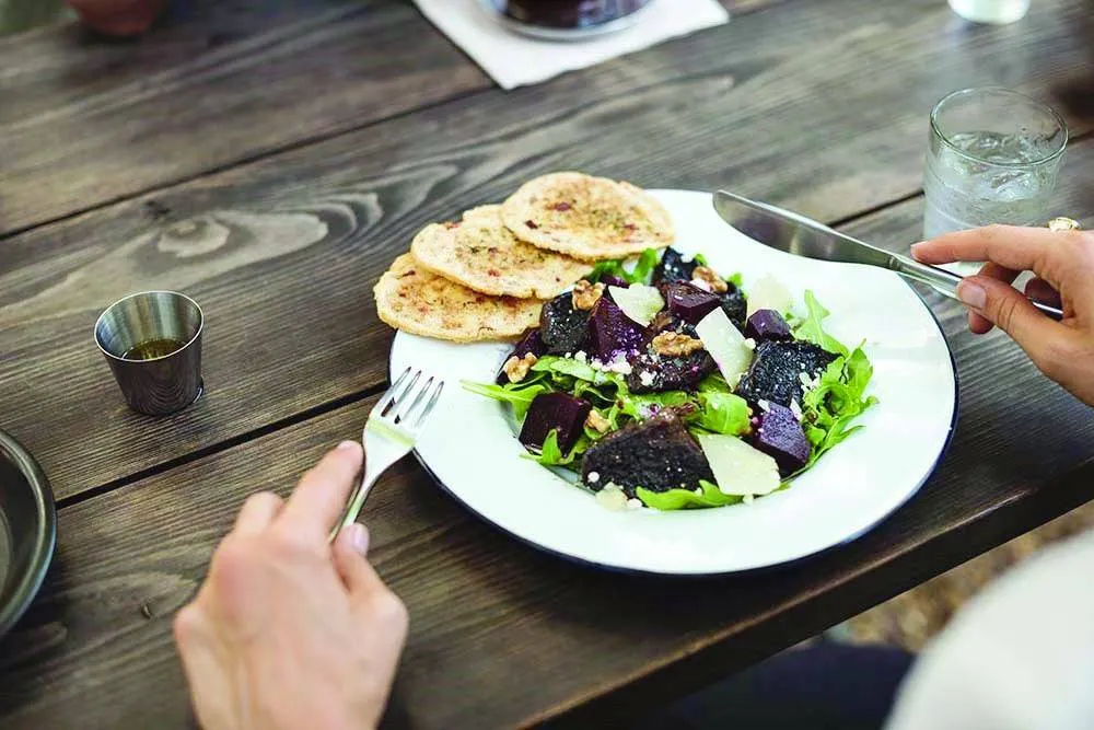 What happens to your body when you jump meals?
Arabausa