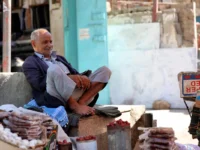 Yemeni's government measures are the economy of houthi war

 Arabausa