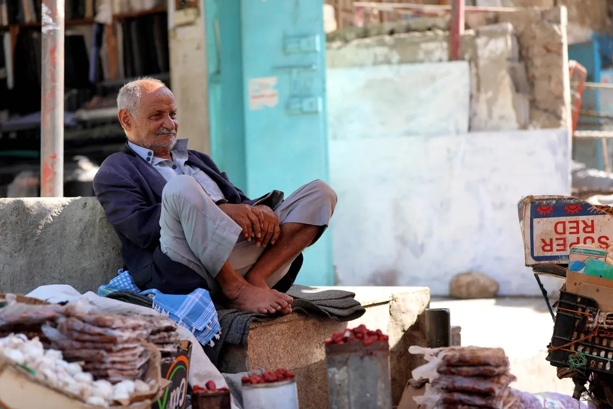 Yemeni's government measures are the economy of houthi war
Arabausa